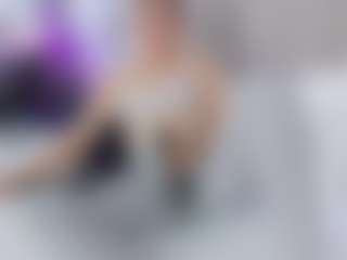Laura Smith's Live Sex Cam Show
