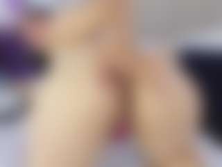 Laura Smith's Live Sex Cam Show