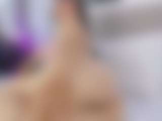 Live cam show with Laura Smith - Latina on Camsoda | colombia