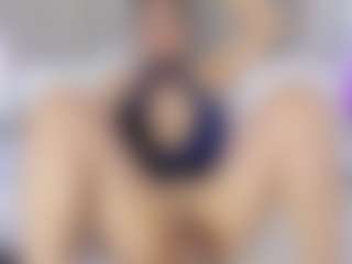 Laura Smith's Live Sex Cam Show