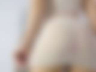 Laura Smith's Live Sex Cam Show