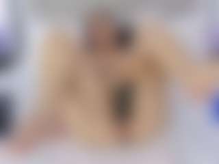 Laura Smith's Live Sex Cam Show