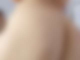 Live cam show with Laura Smith - Asshole Curvy on Sweet Sext