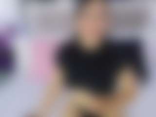 Laura Smith's Live Sex Cam Show