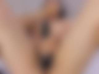 Laura Smith's Live Sex Cam Show