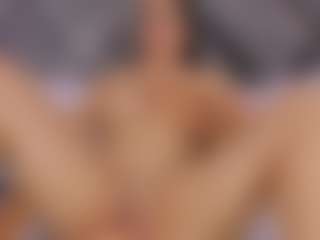 Laura Smith's Live Sex Cam Show