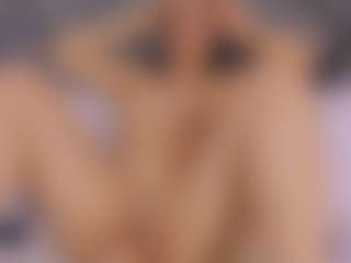 Laura Smith's Live Sex Cam Show