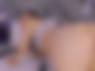 Laura Smith's Live Sex Cam Show