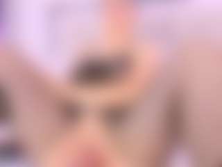 Laura Smith's Live Sex Cam Show