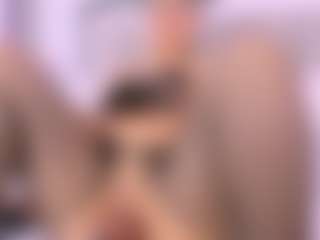 Laura Smith's Live Sex Cam Show