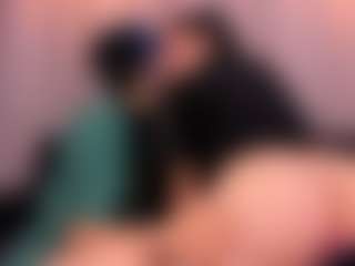 Live cam show with orchid-devourer - Smoking on Soda Cam
