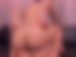 Live cam show with orchid-devourer - Tattoos on https://playwithruby.com