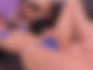 Live cam show with orchid-devourer - Strip on Camsoda