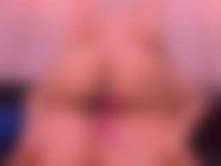 Live-Cam-Show mit orchid-devourer - Glasses auf Camsoda
