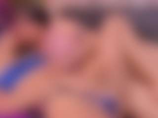 Live cam show with orchid-devourer - Glasses on TeamSkeetLive