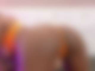 Live cam show with RachelStonne - Tease Ebony on Lustler | colombia