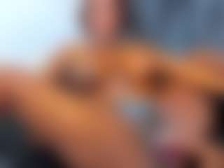 Live cam show with Wendy-LoveX - Fingers on Camsoda