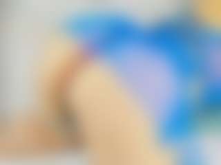 Live cam show with Annette-Potter - Skinny on Camsoda