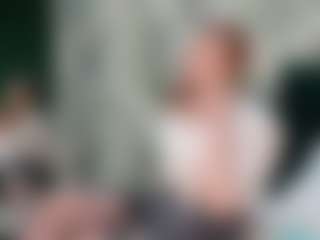 Live cam show with Annette-Potter - Green Eyes on Camiplay Live