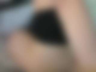 Live cam show with Annette-Potter - Smoking on x69.live