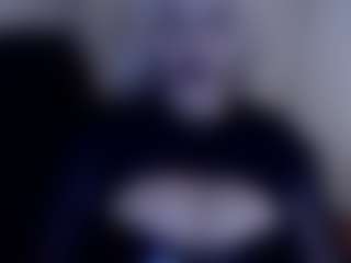 Live cam show with MistressDemiSweet - Camel Toe on chickslive.net