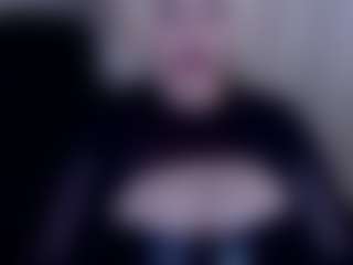 Live cam show with MistressDemiSweet - Smoking on sexylive.show