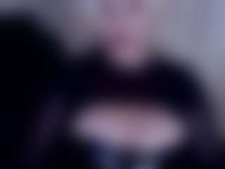 Live cam show with MistressDemiSweet - Middle Aged on dropp.cam