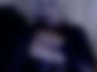 Live cam show with MistressDemiSweet - Latex on 1on1-livenow