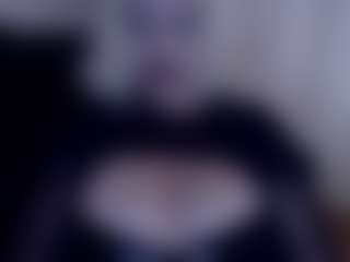 Live cam show with MistressDemiSweet - Muscle on Streamer API