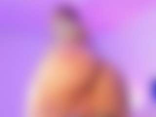 Live cam show with Annie - Dildo on Camsoda