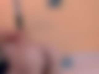 girll18fresa's Live Sex Cam Show