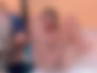 girll18fresa's Live Sex Cam Show