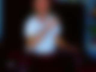 Live cam show with HannibalLest203 - Drinking on Dolls Live