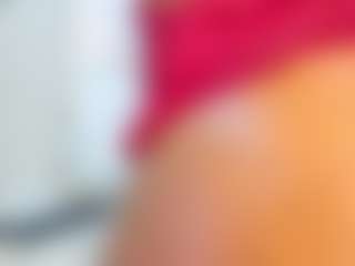 Live cam show with sabrinaalcantara - Lush Curvy on Mixed Magazine Live