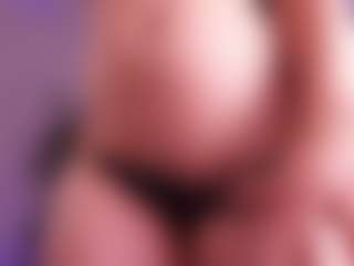 Live cam show with soy-mariana1 - Eating Pussy on livesexfox.com