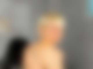 Live cam show with Tiffany-Brawn - Blonde Hair Teen (18+) on Camsoda