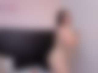 Live cam show with AabbyLee - Double Penetration on makecum.org