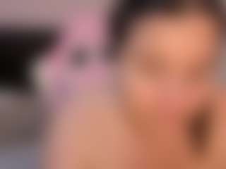 Live cam show with AabbyLee - Smoking on sexylive.show