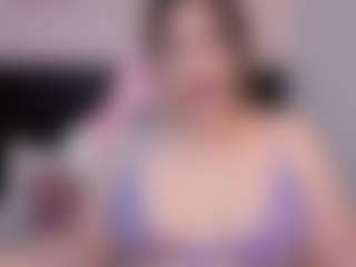 Live cam show with AabbyLee - Gray Eyes on sexylive.show