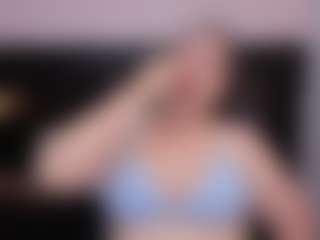 Live cam show with AabbyLee - Butt Plug on SpankPalCams