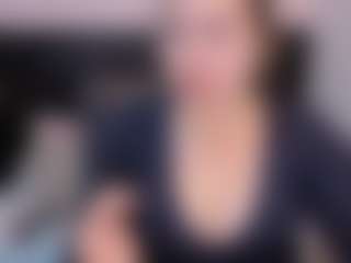 Live cam show with AabbyLee - Brown Hair on madthumbs