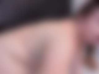 Live cam show with AabbyLee - Smoking on Mixed Magazine Live