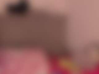 Live cam show with chloe-watsonxx - Domination on Mixed Magazine Live