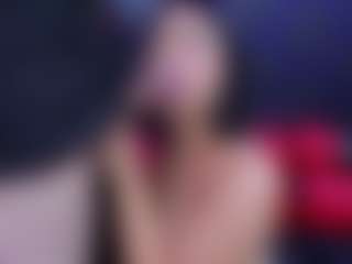Live cam show with SaraHagen - Athletic on livesuperchat.net
