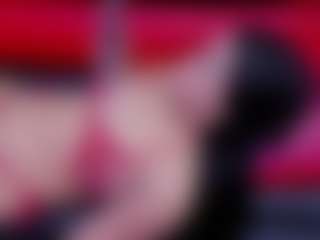 Live cam show with SaraHagen - Facial Piercings on Camsoda.co
