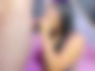 Live cam show with SaraHagen - Wet on Uber Horny
