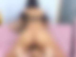 Live cam show with SaraHagen - Orgasm on Camsoda