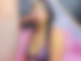 Live cam show with SaraHagen - HD on Camsoda