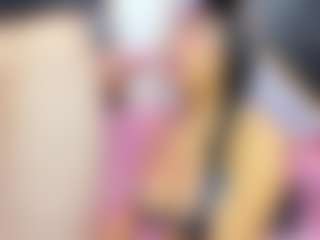 Live cam show with SaraHagen - Tease on CSO-WL