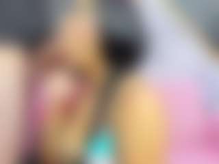 Live cam show with SaraHagen - Tease on liverealitysex.com